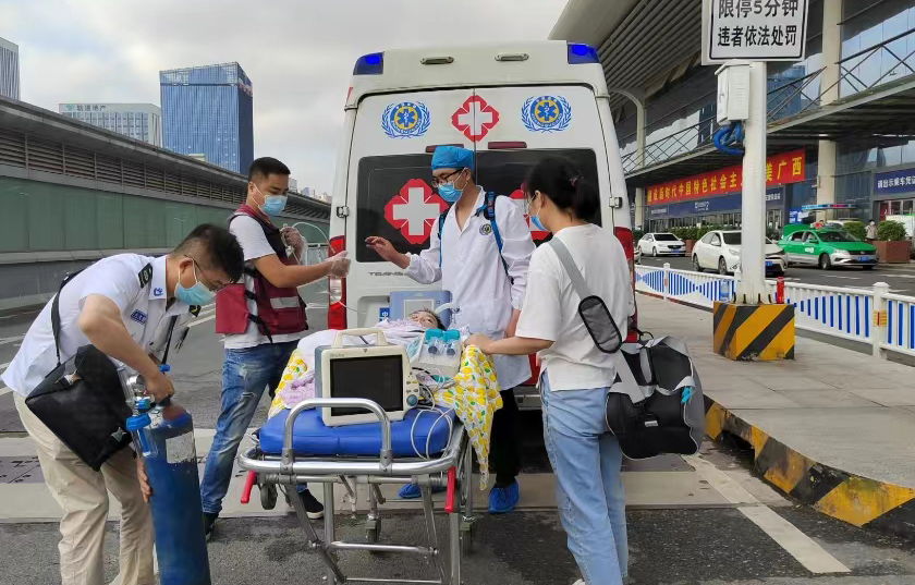 长武县救护车出租公司